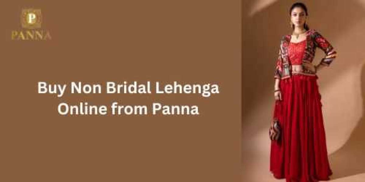Buy Non Bridal Lehenga Online from Panna