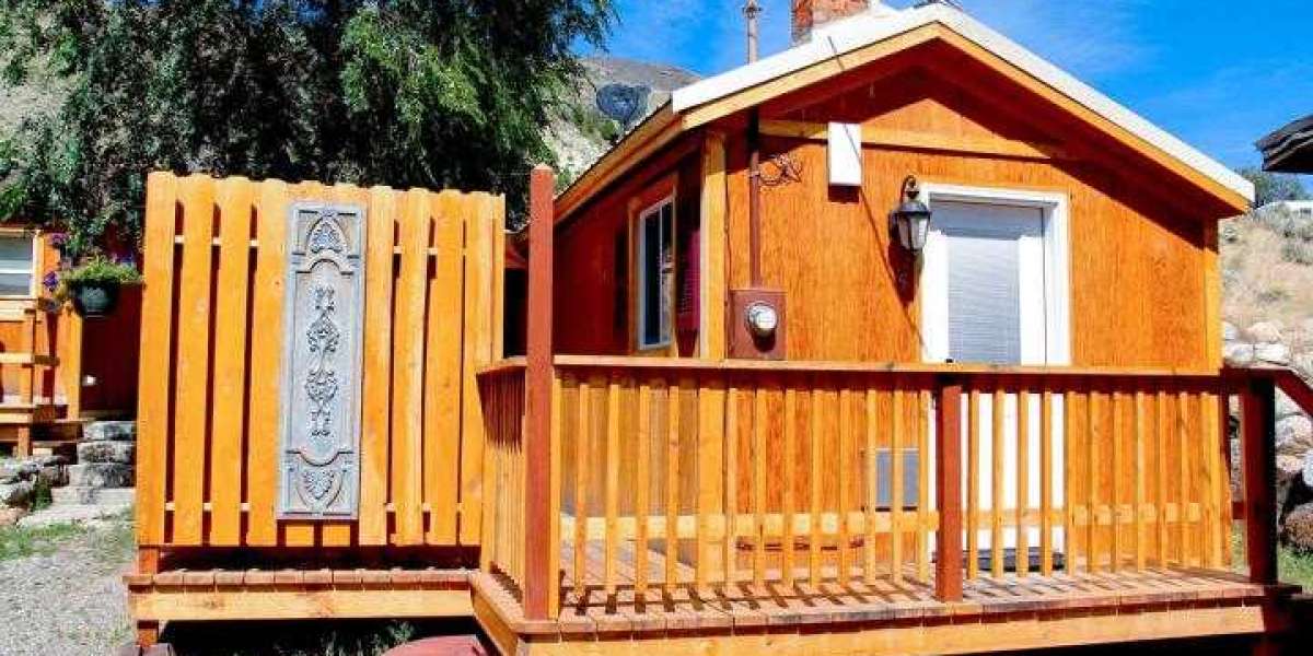 Why Renting a Cabin in Yellowstone National Park during a tour