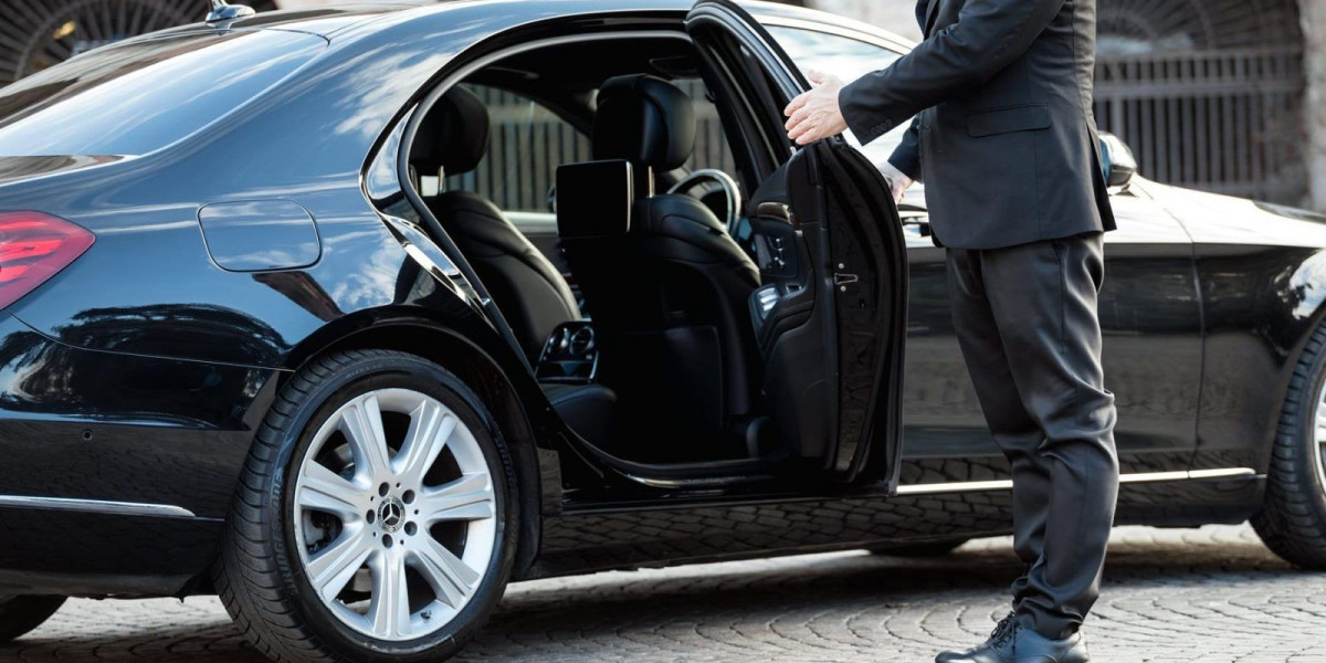Things to Keep in Mind Before Hiring Chauffeur Service in London